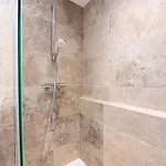 Alouette Apartman *